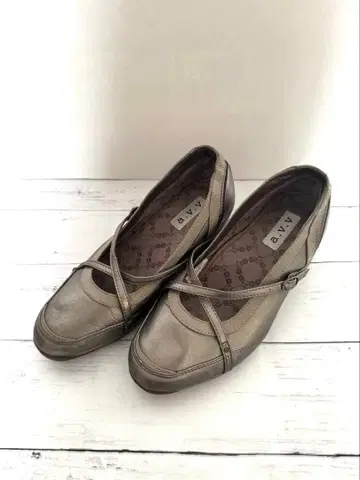 a.v.v 실버 크로스 스트랩 펌프스/23.0cm