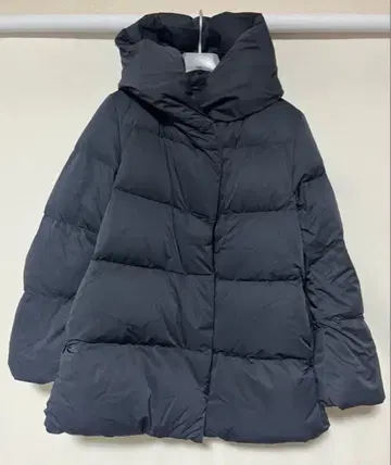 UNIQLO 유니클로 파우더 필 다운 숏코트 블랙