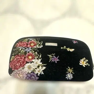 아른조 셔닐 직조 지갑 파우치