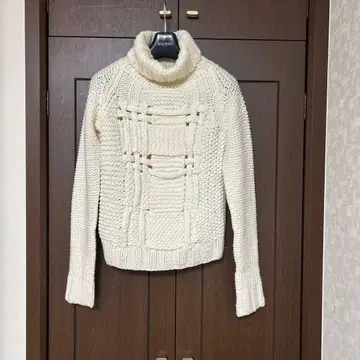 아르마니 익스체인지 레어 디자이너 니트 스웨터