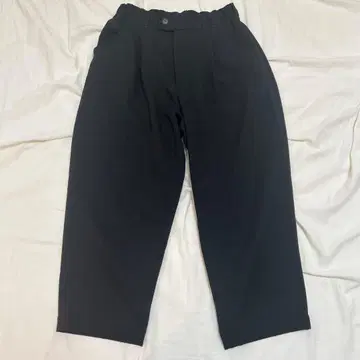 오로네 블랙 팬츠