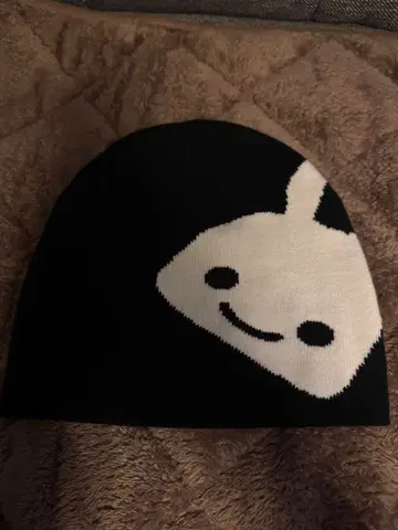 CUNE 니트 모자 블랙