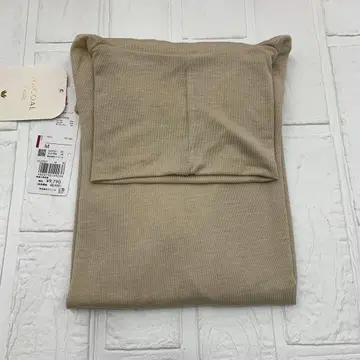 와코루 캐시미어 혼방 긴팔 따뜻한 하이넥 티셔츠 M 사이즈