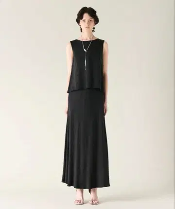 거의 새상품 그레이스 콘티넨탈 큐프라 새틴 플레어 스커트