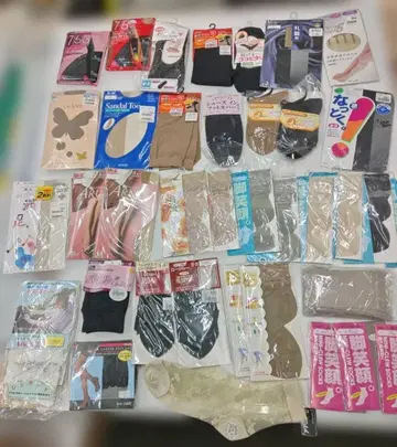 새상품 미사용 여성용 레그 웨어 세트 다종 약 37점