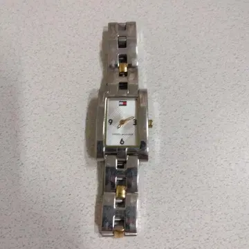 Tommy Hilfiger 아날로그 시계 실버