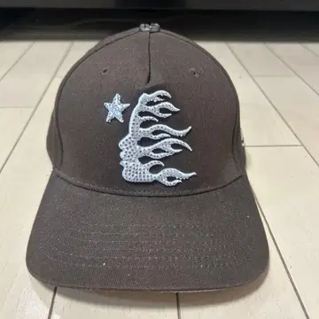 HELLSTAR 스냅백 캡