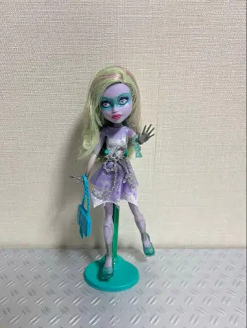 몬스터 하이 monster high 호운티드 트와일라 본체