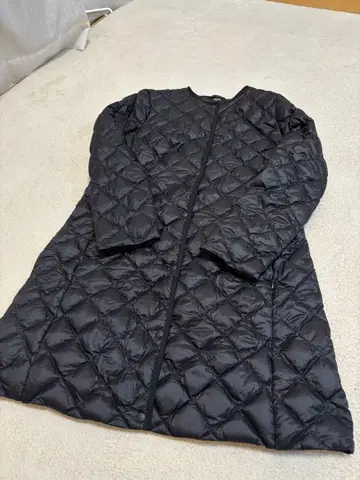 새상품급 유니클로 울트라 라이트 다운 롱 코트 XL 블랙