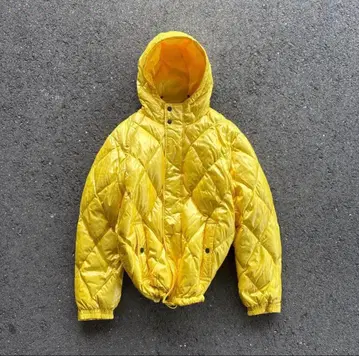 00s 올드 유니클로 짧은 기장 프리미엄 다운 자켓 시티 보이