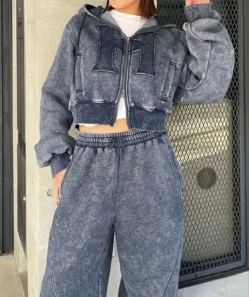 [ 새상품 ] HTH 빈티지 로고 지퍼 후디 네이비