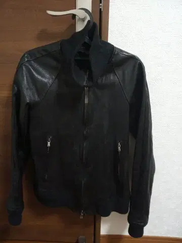 The viridianne 10주년 기념 가죽 자켓