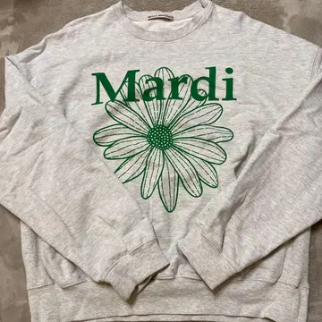 마르디메크르디 맨투맨 트레이닝복