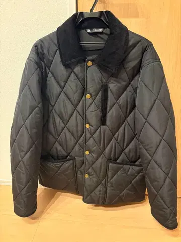 ZARA 블랙 퀼팅 자켓 L 사이즈