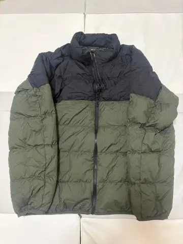 UNIQLO 남성용 울트라 라이트 다운 카키/블랙