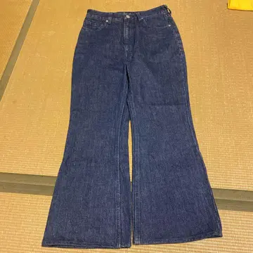 CLANE DESIGN FAN 부츠컷 데님