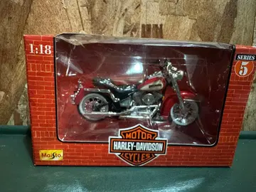 할리데이비슨 1:18 스케일 모델 바이크 2대