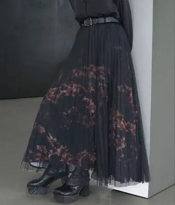 HARE blur 플라워 가라 플레어 스커트