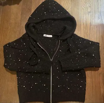 ZARA 후드 부착 블랙 니트 스웨터