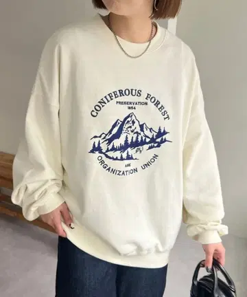 Discoat 자수 로고 모티브 맨투맨