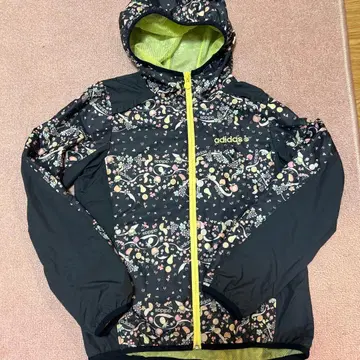 adidas 후르츠 패턴 후드 부착 자켓