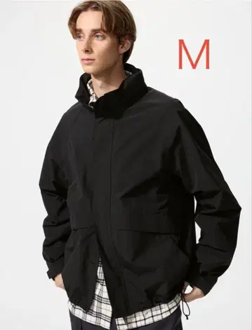 유니클로 윈드프루프 스탠드 블루종 Black M