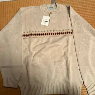 베이지 울 니트 스웨터