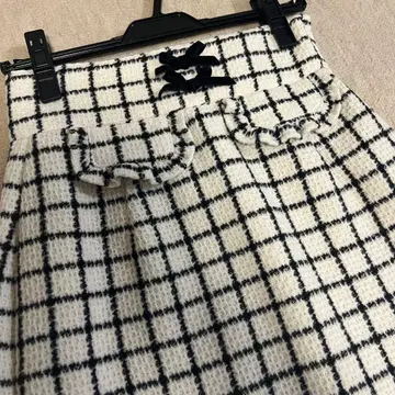 AnkRouge 스커트 리본 화이트 프릴