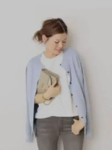 EVERYDAY I LIKE 실크 100% 가디건