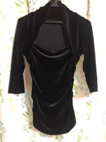 야마다야 드레이프 디자인 7부 소매 상의