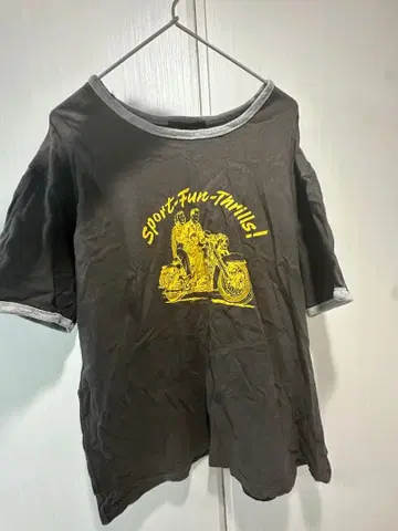 HEXAGON6 스포츠 팬 스릴 빈티지 티셔츠