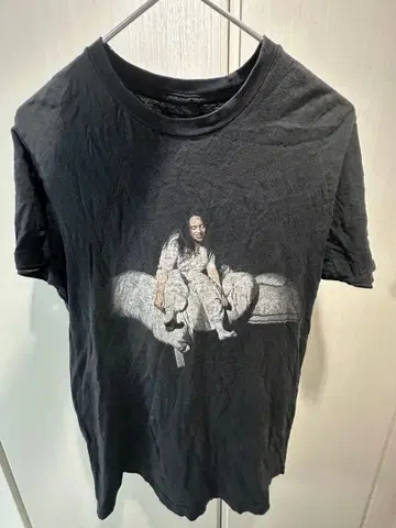빈티지 BILLIE EILISH 블랙 T셔츠 M 사이즈