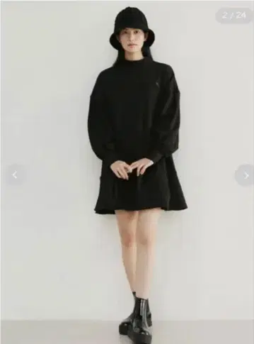 snidel puma 콜라보 미니 원피스 맨투맨