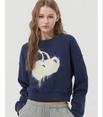 KIRSH 멜팅 체리 프린트 맨투맨