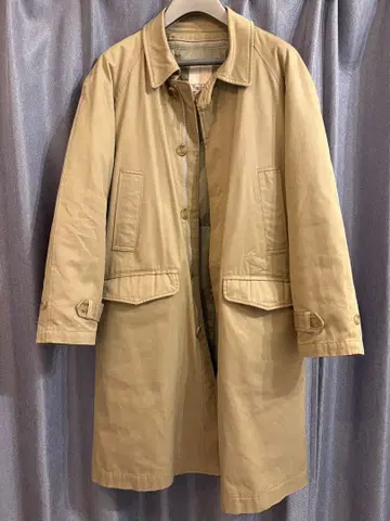 Fox Fire 베이지 다운 코트 사이즈 medium