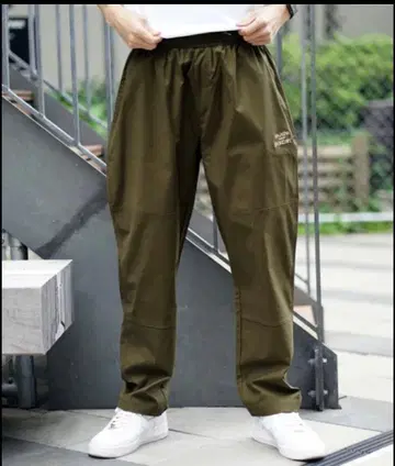 THRASHER 와이드 팬츠 올리브 색상