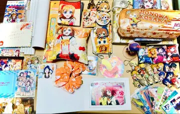 러브라이브 굿즈 등 묶음 판매