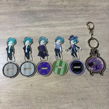 트위스테 미니 아크릴 스탠드 플로이드