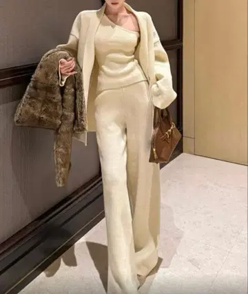 [ 새상품 3셋업 ] 니트 가디건 니트탑 니트 팬츠