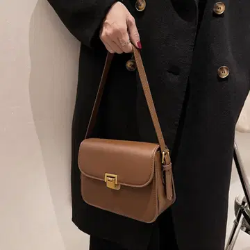 [신상 미사용] 귀여운 트레로 가방/한국 스타일 토트백/무지 클러치백