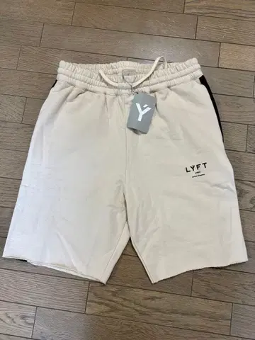 LYFT 숏팬츠