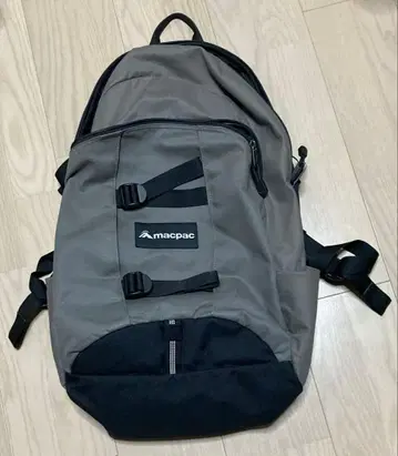 맥팩 macpac 카우리 30L 그레이