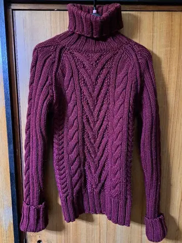 Dsquared2 디스퀘어드 / 터틀넥 스웨터 / M 사이즈