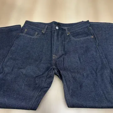 UNIQLO 슬림핏 셀비지 청바지 (미세탁) 실외 착용 없음