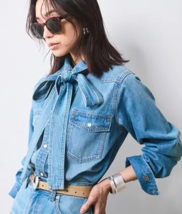 면 100% 라이트 온스 데님 리본 타이 부착 셔츠