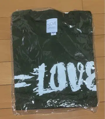 [미사용 새상품] =LOVE 티셔츠 S사이즈