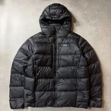 24 모델 Patagonia FITZROY DOWN HOODY 블랙