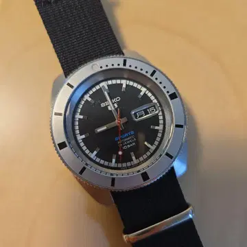 세이코 세이코5 스포츠 복각 SBSA271 거의 새상품