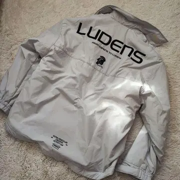 [ 즉시 구매 가능 ] GU x KOJIMA PRODUCTIONS 자켓