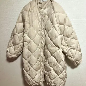 어반 리서치 ACUTA 다운 자켓 노카라 코쿤